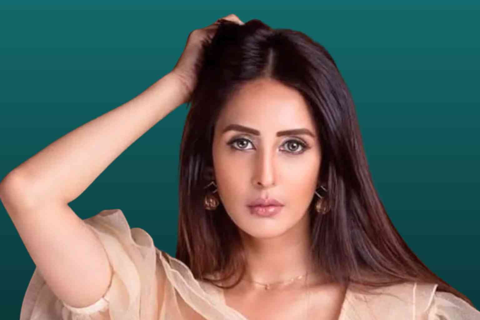 chahat khanna