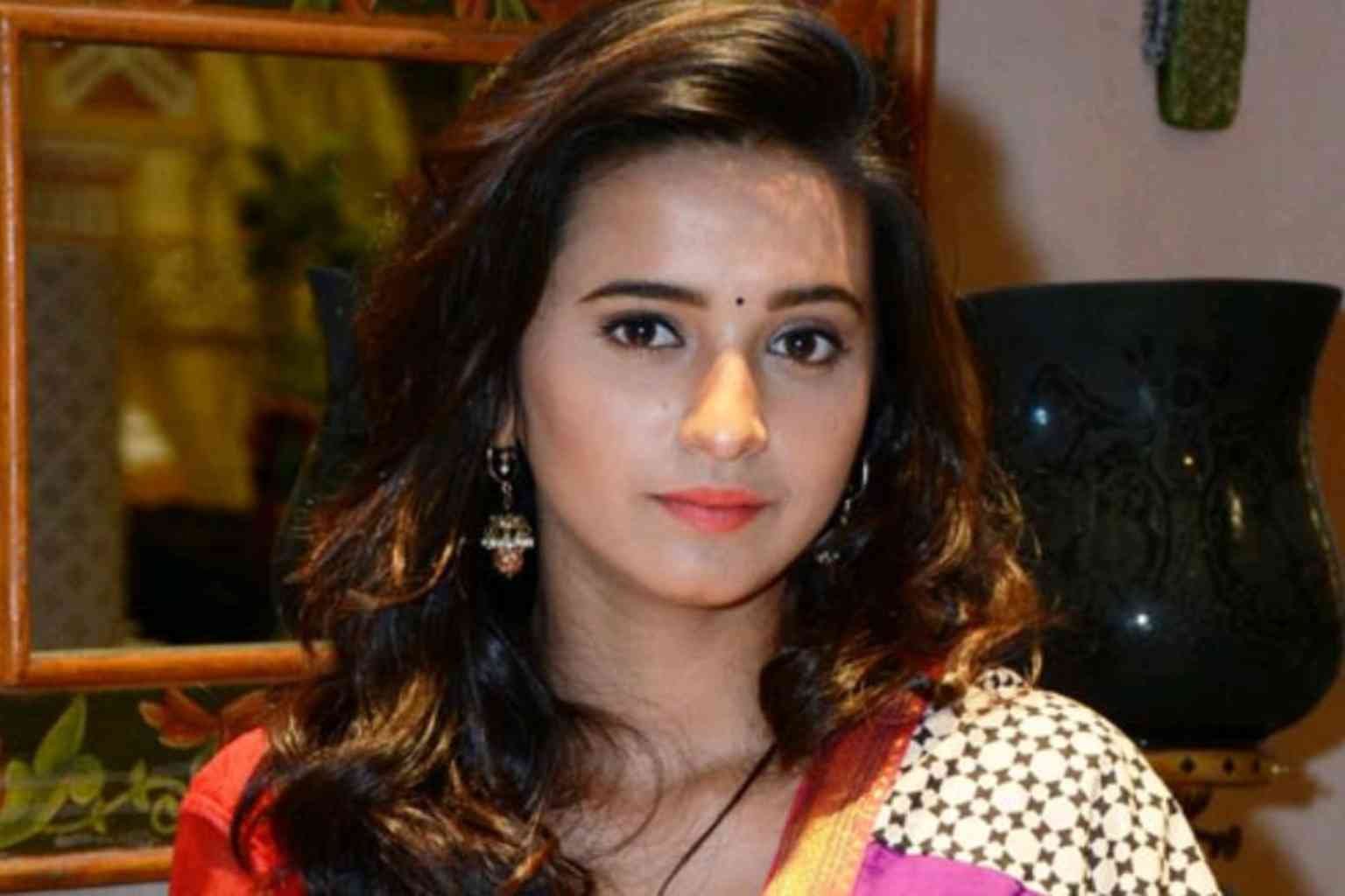 shivani surve
